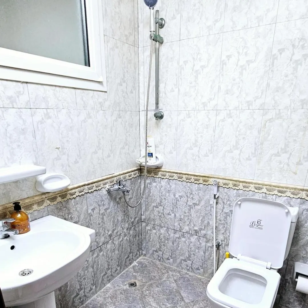 Luxury 5 Bedroom Apartment Including 5 Bathrooms Charjah